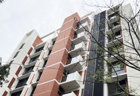 9 STORIED RESIDENTIAL BUILDING